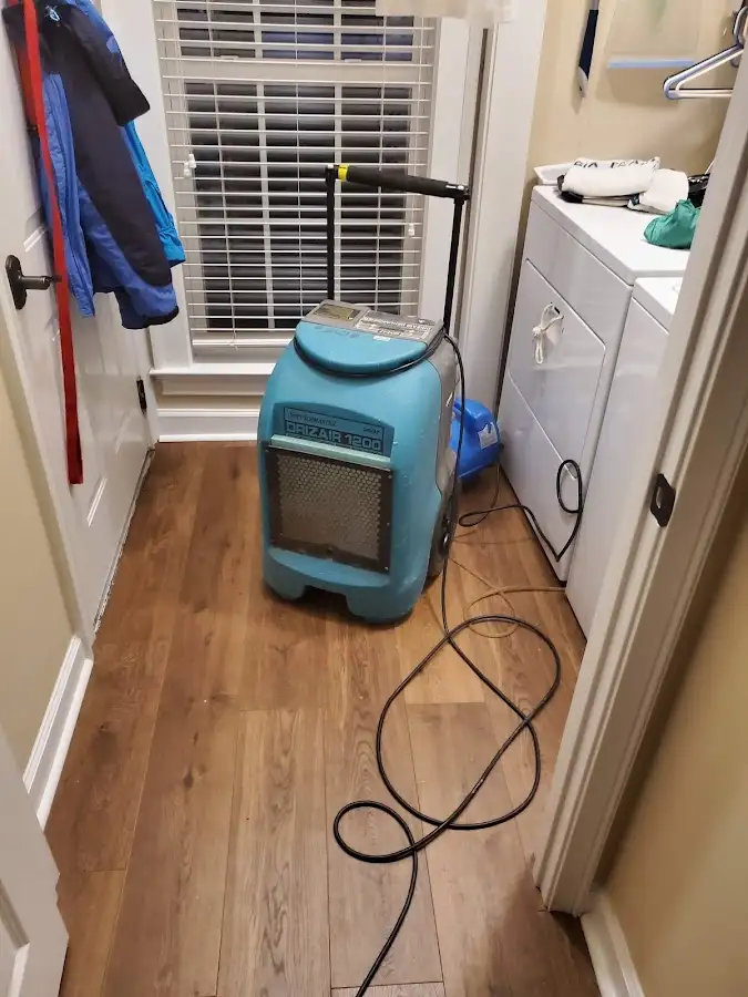 Commercial dehumidifier deployed for Flood Damage Cleanup in Stratmoor